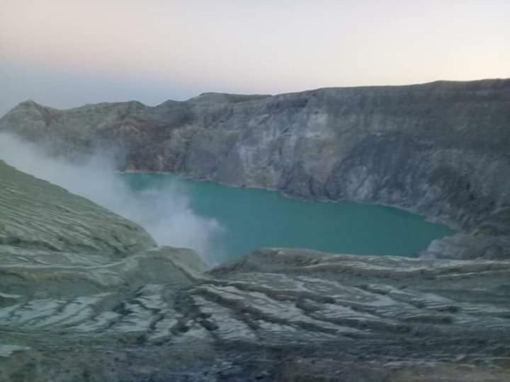 Ijen Mansjestic B&B Tamansuruh Экстерьер фото